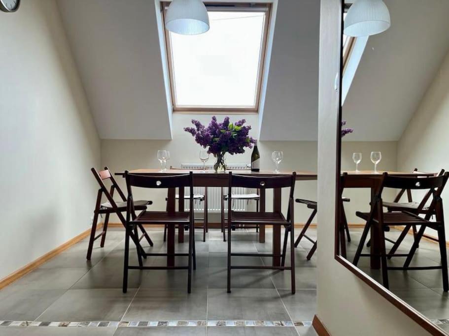Apartament Hemingwaya イェレニャ・グーラ エクステリア 写真