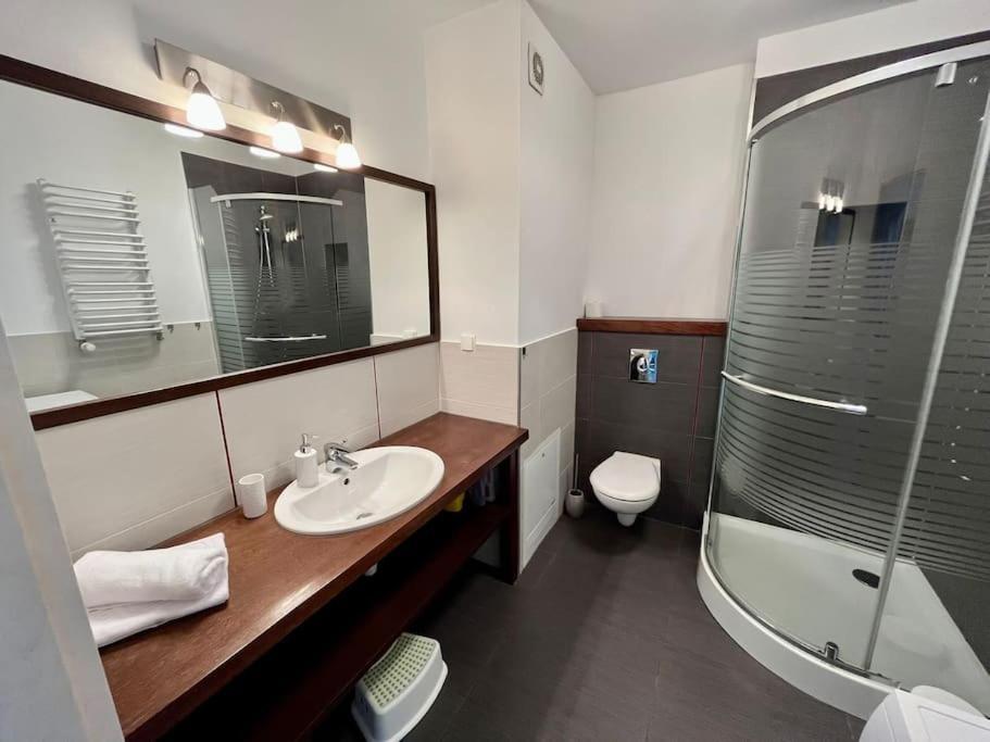 Apartament Hemingwaya イェレニャ・グーラ エクステリア 写真